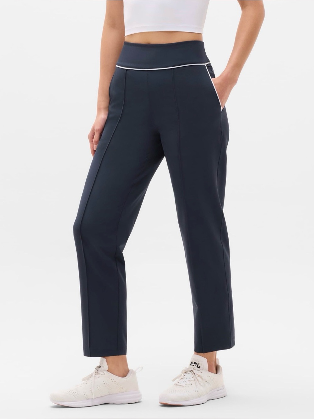 Athleta Tee Time Pant.  Size 6/Petite. Color is Eclipse. Navy and White